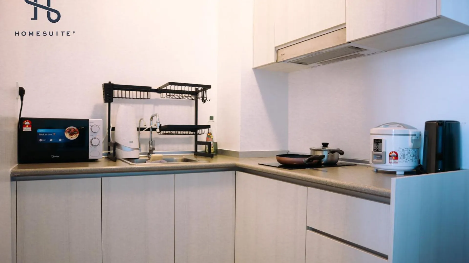 Homesuite' Home At Jesselton Quay كوتا كينابالو شقة
